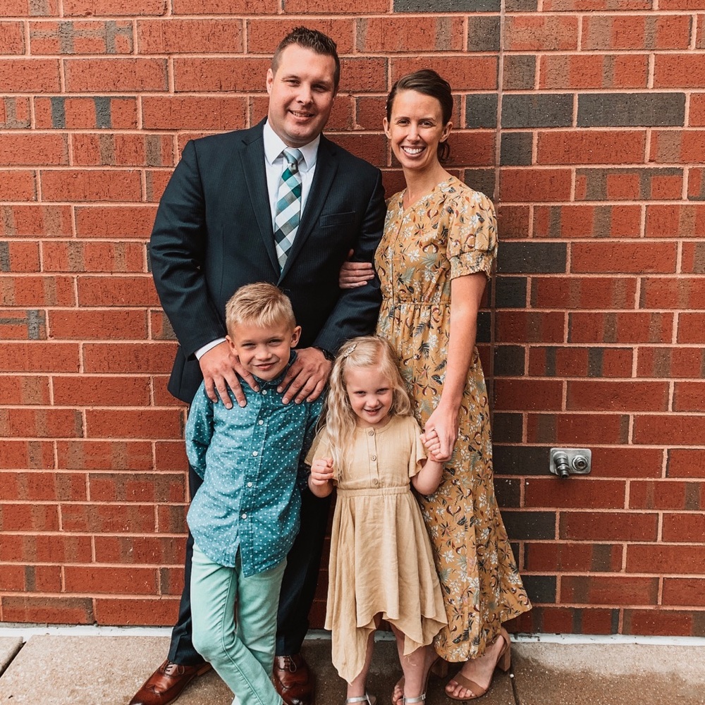 Meet your Posher, Kelly